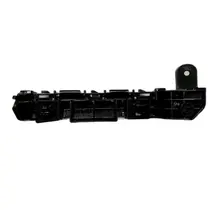 Espaçador Esquerdo do Para-choque Dianteiro do Honda HR-V 2016 a 2021